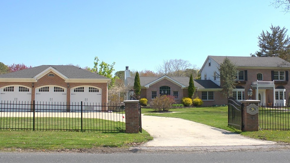 277 Locust Ave, Howell, NJ 07731 - photo 1