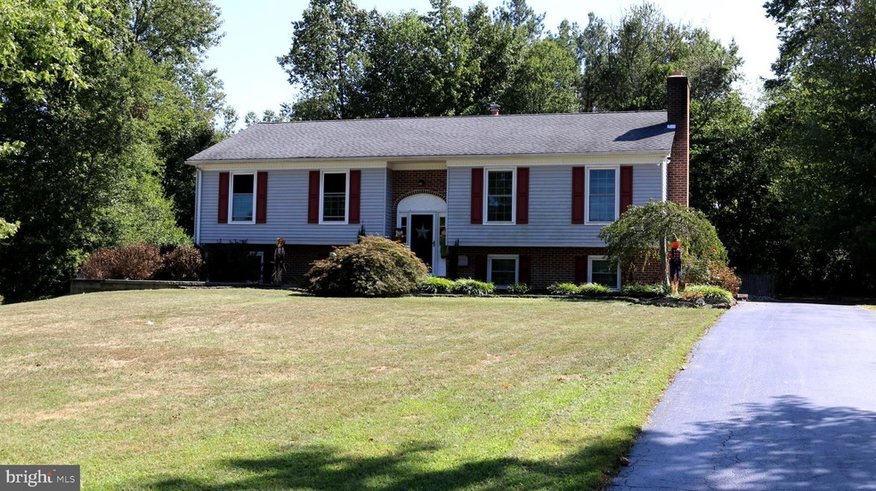 903 Sugar Pine Dr, Bear, DE 19701 - photo 1