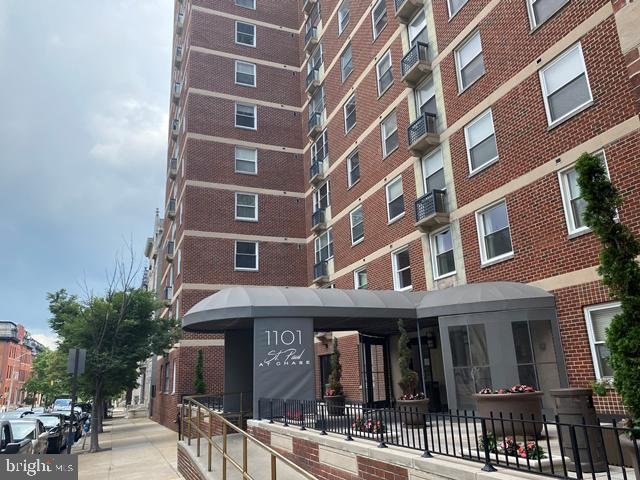 St. Paul at Chase Condominiums unit 901, Baltimore, MD 21202 - photo 1