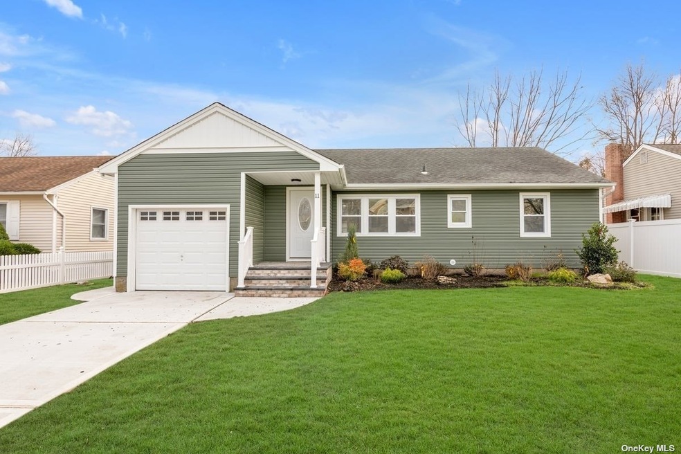 11 Crestline Ave, Bethpage, NY 11714 - photo 1