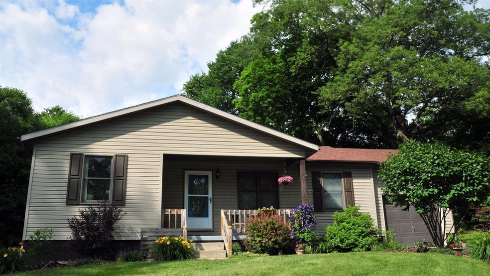 1800 Pratt Rd, Blanchester, OH 45107 - photo 1