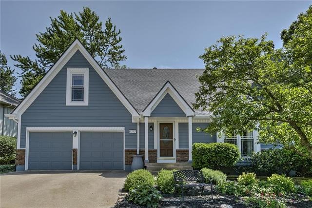 7937 Swarner Dr, Lenexa, KS 66219 - photo 1