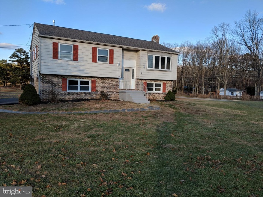 1042 Lincoln Ave, Atco, NJ 08004 - photo 1