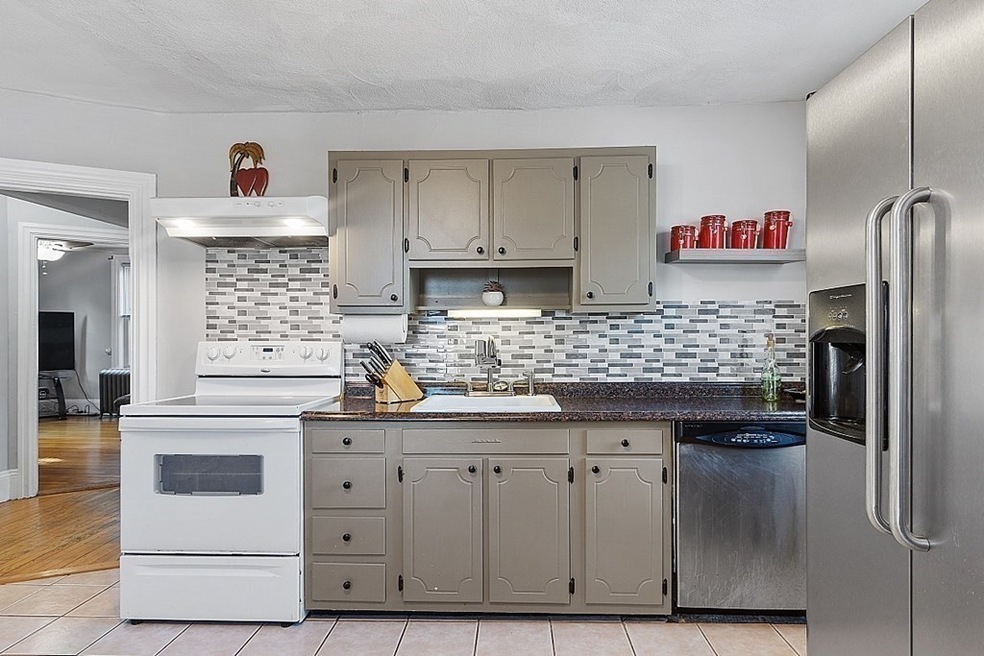 64 Cherry St, Waltham, MA 02453 - photo 1