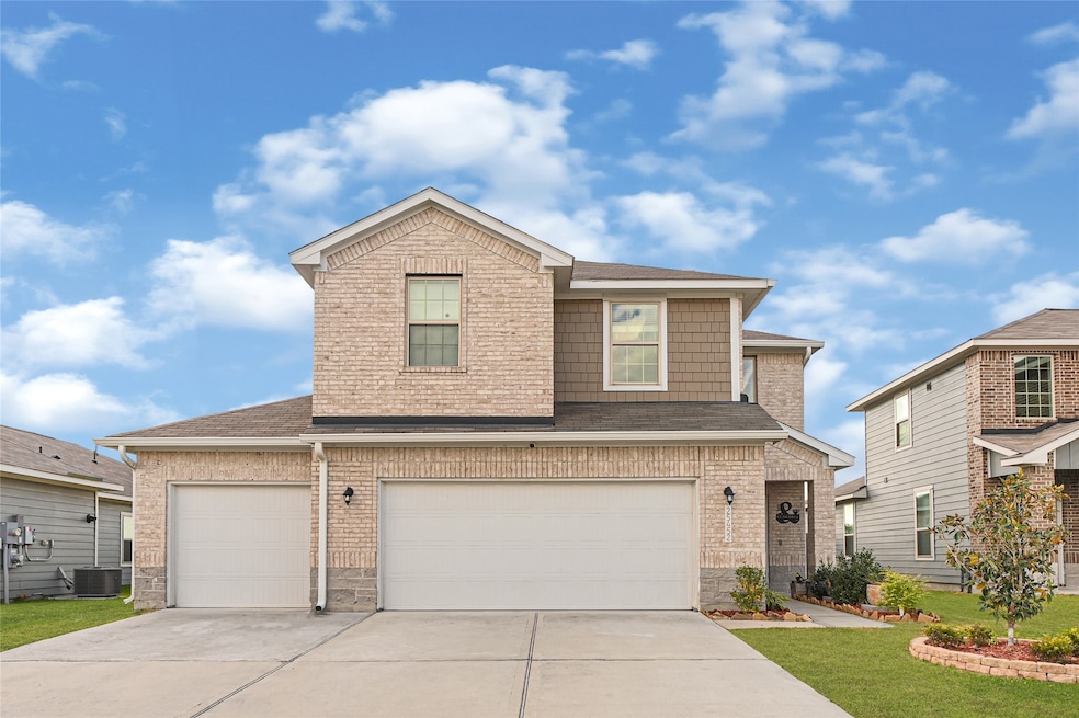 25452 Northpark Lake Dr, Porter, TX 77365 - photo 1