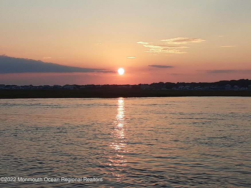 138 E Sail Dr, Little Egg Harbor Township, NJ 08087 - photo 1