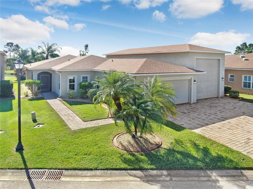 Extremely well-kept home in desirable Lake Ashton!