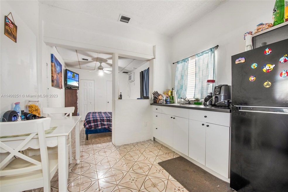 4521 SW 5th Terrace unit 1, Coral Gables, FL 33134 - photo 1