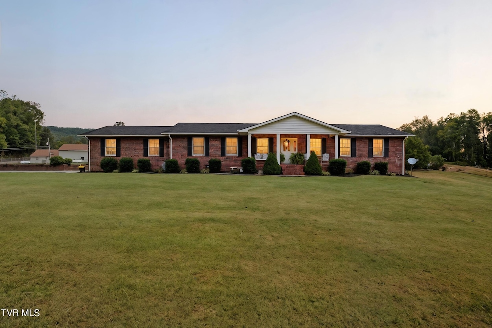 1_dsc06897_twilight_78a7a133-da82-4cd0-8