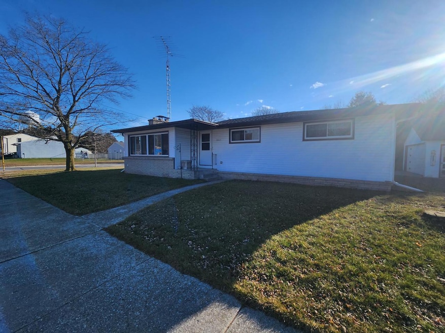 2803 13th St, Two Rivers, WI 54241 - photo 1