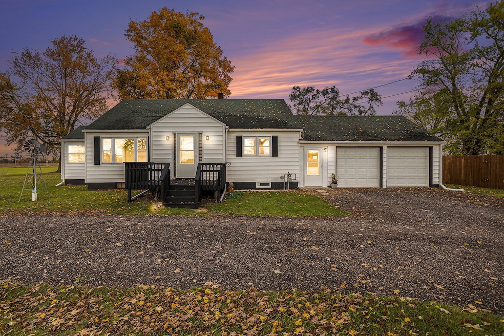 688 W Chicago Rd, Bronson, MI 49028 - photo 1