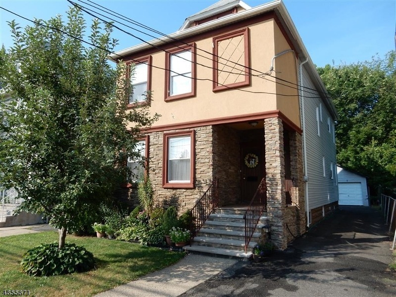 724 Chestnut St, Roselle, NJ 07203 - photo 1