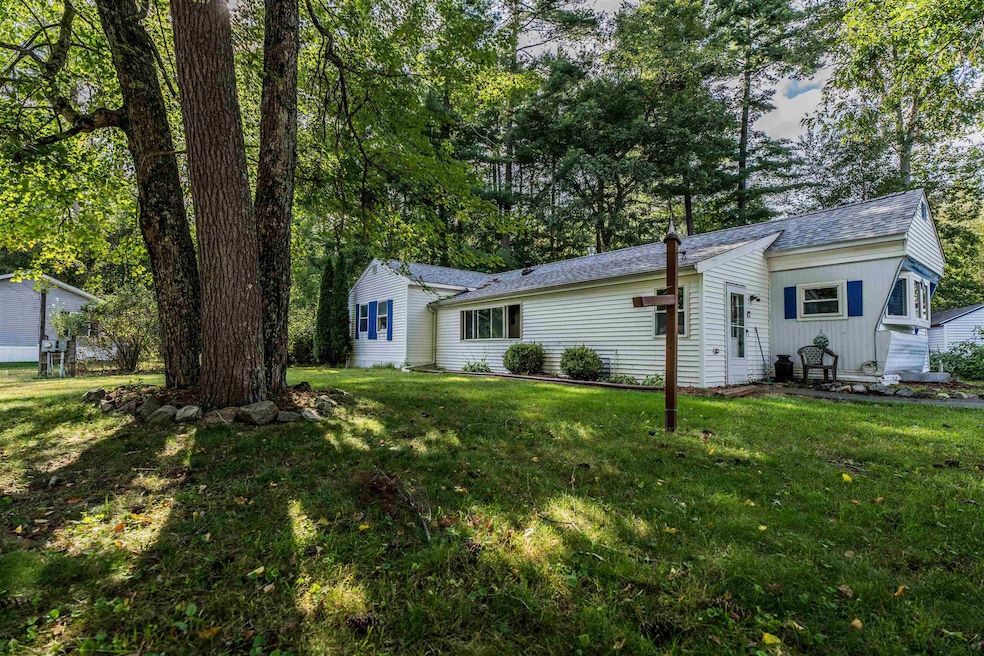 17 Ponderosa Ave, Nashua, NH 03062 - photo 1