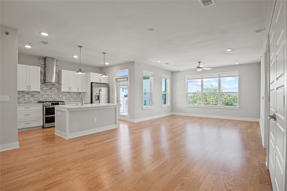 2721 Wingate St unit 113, Fort Worth, TX 76107 - photo 1