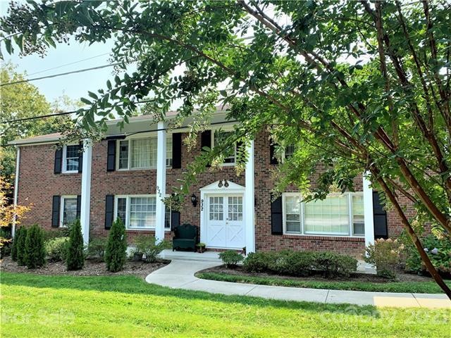 932 Brookside Camp Rd unit 25, Hendersonville, NC 28792 - photo 1