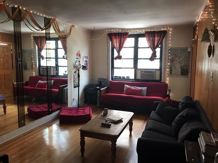 unlisted-address, Long Island City, NY 11103 - photo 1