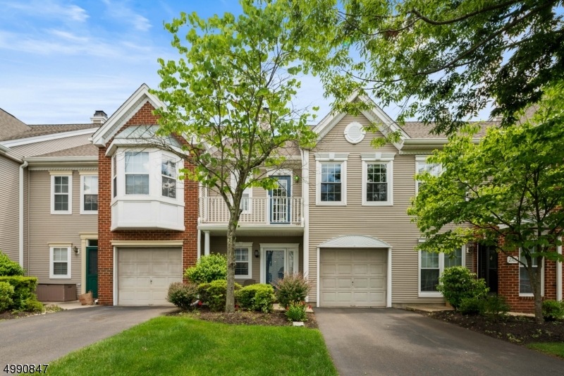 2704 Johnson Cir, Bridgewater, NJ 08807 - photo 1