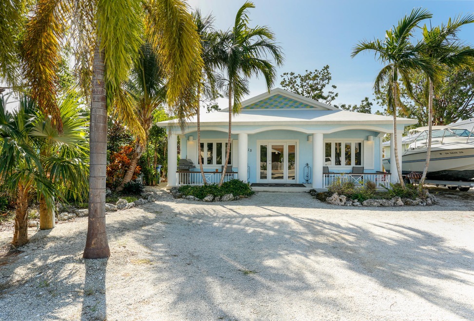 Cute Keys Style Home