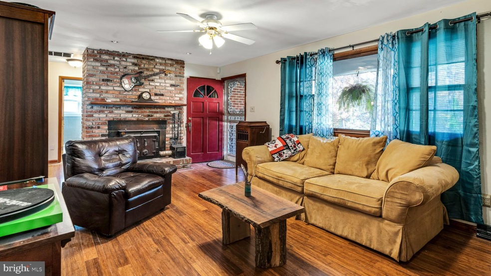 5785 Chapmans Landing Rd, Indian Head, MD 20640 - photo 1