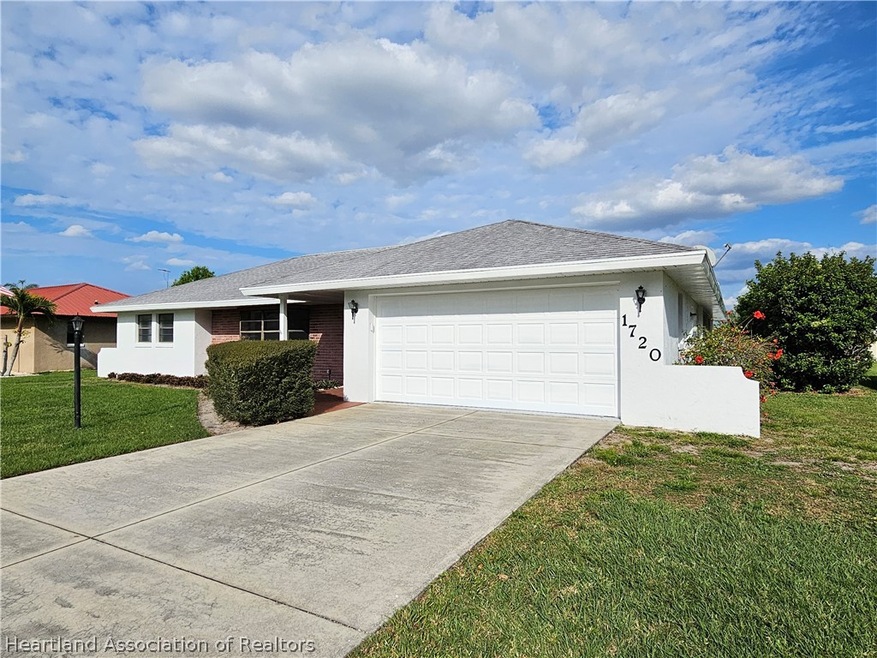 1720 Palm St, Sebring, FL 33870 - photo 1