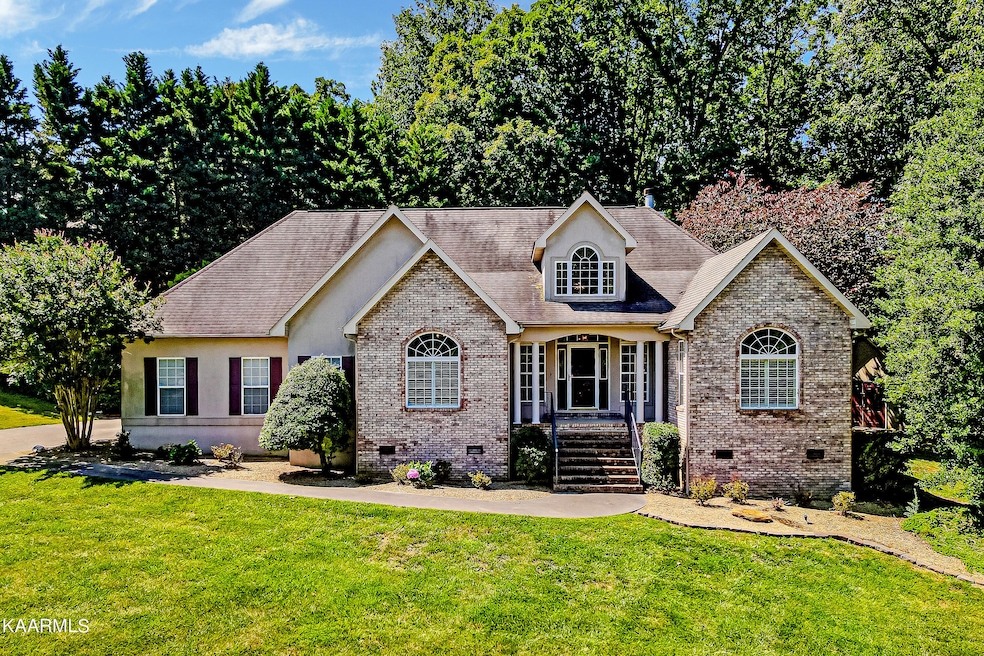 3223 Topside Dr, Kodak, TN 37764 MLS 1232086