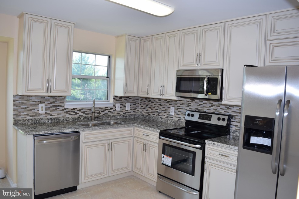 21842 Maywood Terrace, Sterling, VA 20164 - photo 1