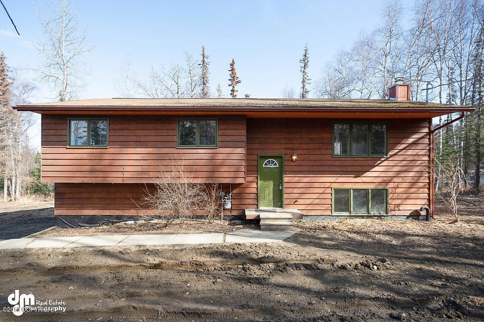 Exterior Front_ELK04570-SMALL