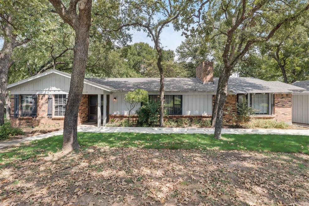 1333 Kathryn St, Hurst, TX 76053 - photo 1