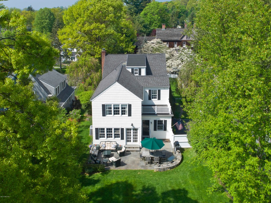 6 Armstrong Ln, Riverside, CT 06878 - photo 1