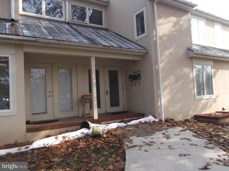 1032 N Easton Rd unit 