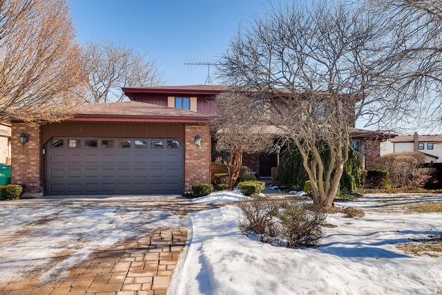 695 Sycamore Lane, Wheeling, IL