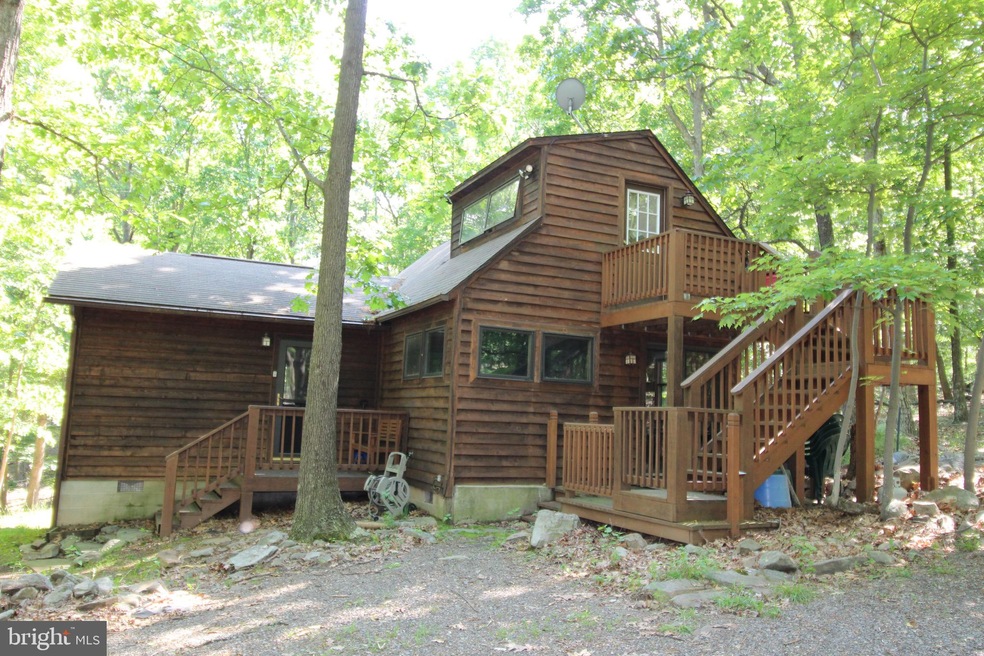 21 Pendragon Ct, Paw Paw, WV 25434 - photo 1