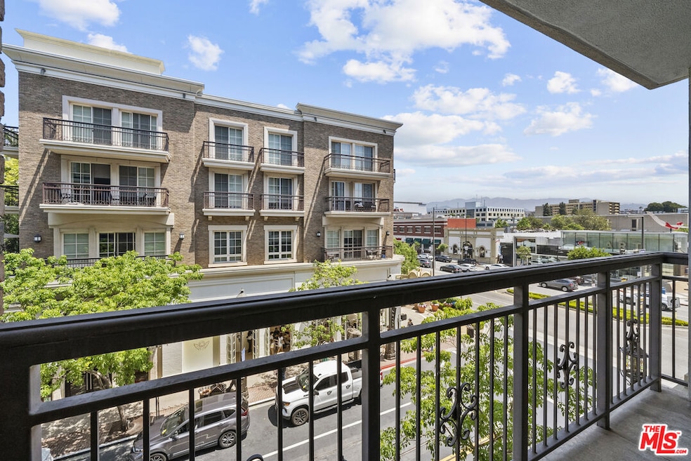 Excelsior unit 317, Glendale, CA 91210 - photo 1