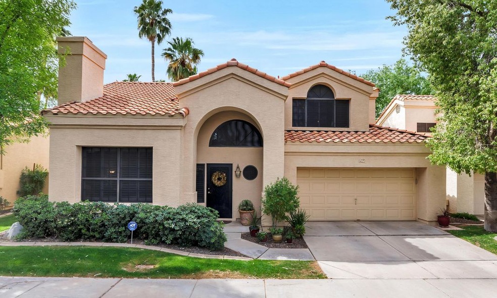 67 W Sarah Ln, Tempe, AZ 85284 - photo 1