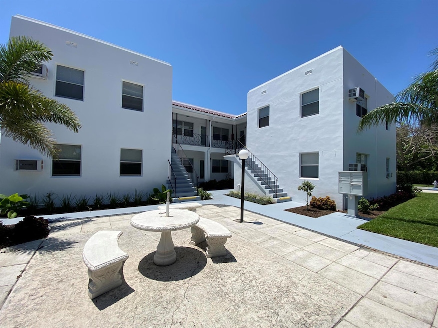 For Rent $1,800/month