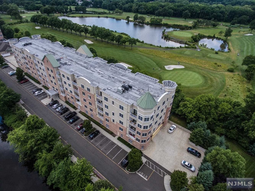 3304 Windsor Park Ct unit 304, Englewood, NJ 07631 - photo 1