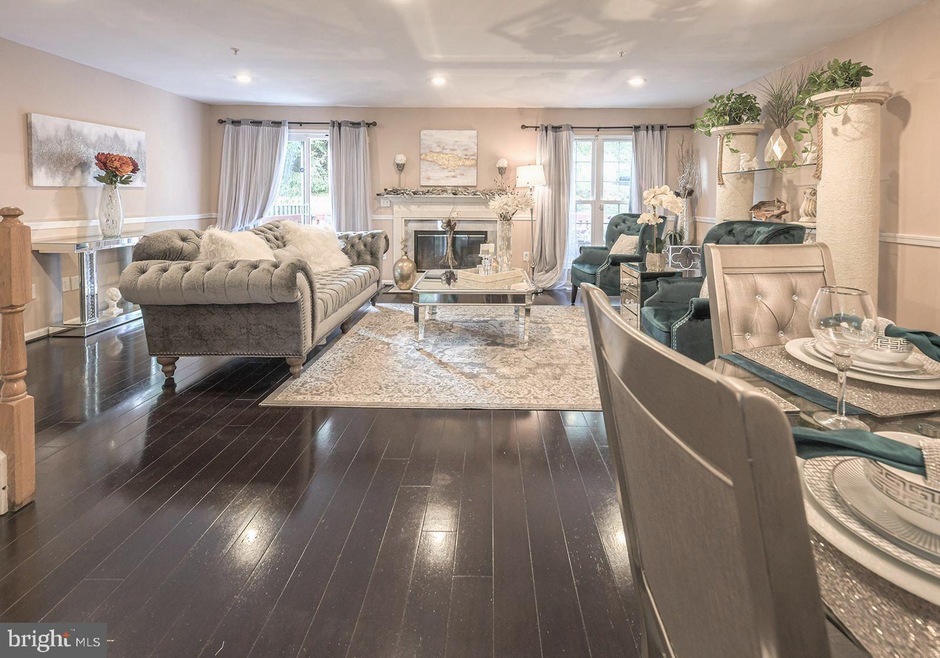 10890 Sherwood Hill Rd, Owings Mills, MD 21117 - photo 1