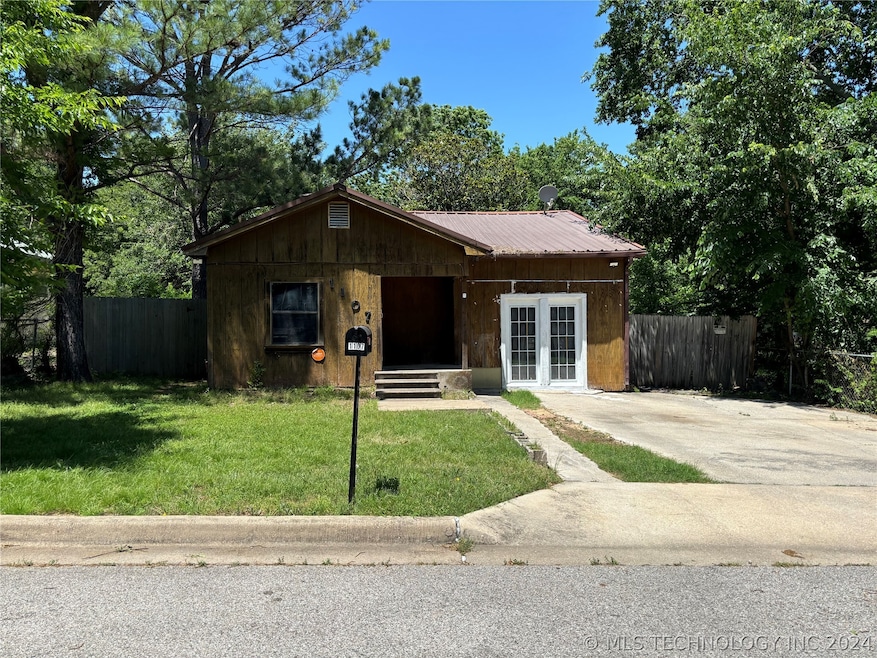 1107 C St NE, Ardmore, OK 73401 - photo 1