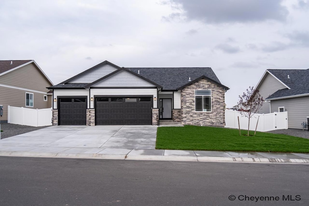 4128 Sage Rd, Cheyenne, WY 82001 - photo 1