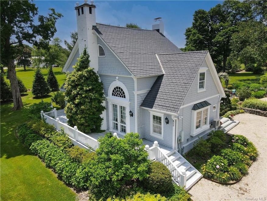 711 Old Quaker Hill Rd, Pawling, NY 12564 - photo 1