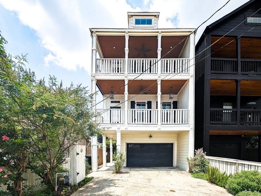 930 Dunbar St, Houston, TX 77009 - photo 1