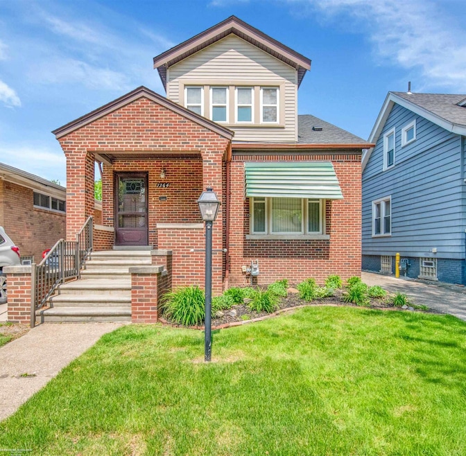 1364 Beaconsfield Ave, Grosse Pointe Park, MI 48230 - photo 1