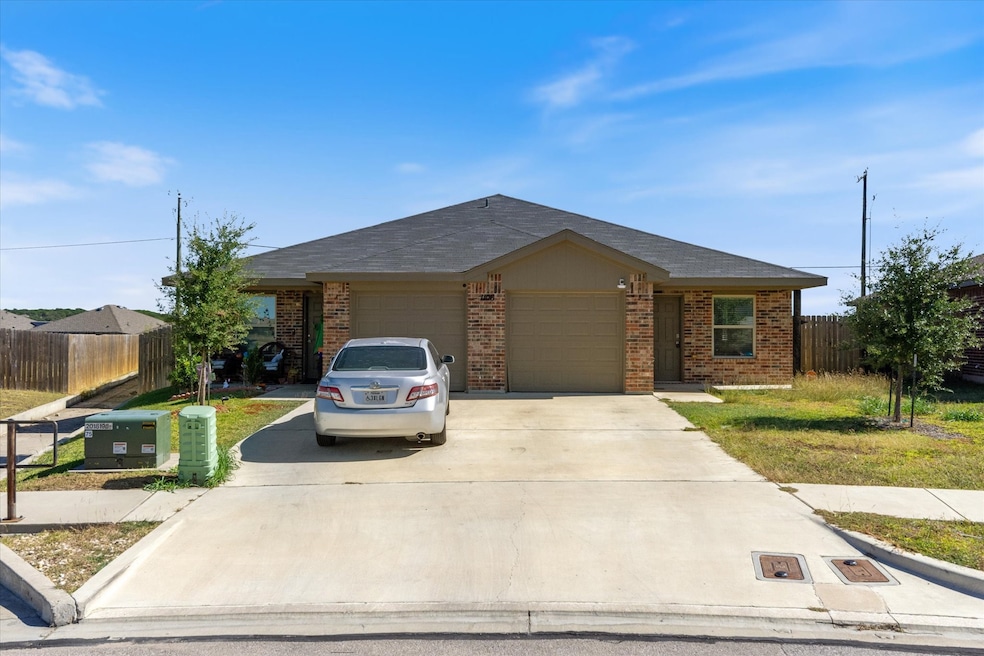 1106 Barbara Jordan St unit B, Killeen, TX 76543 - photo 1