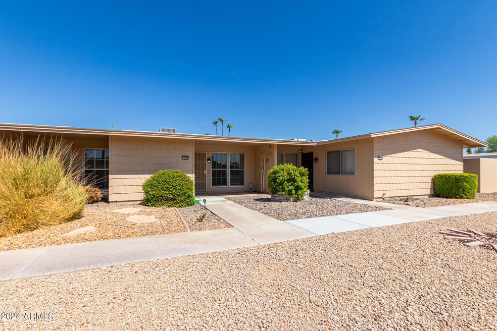 17223 N Pinion Ln, Sun City, AZ 85373 - photo 1