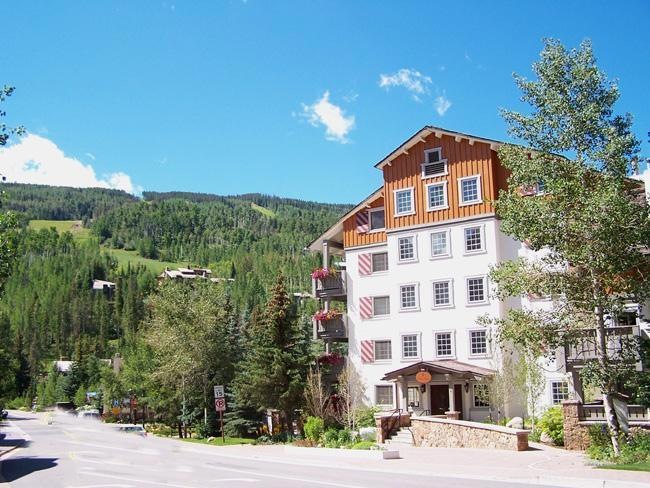 Exterior summer