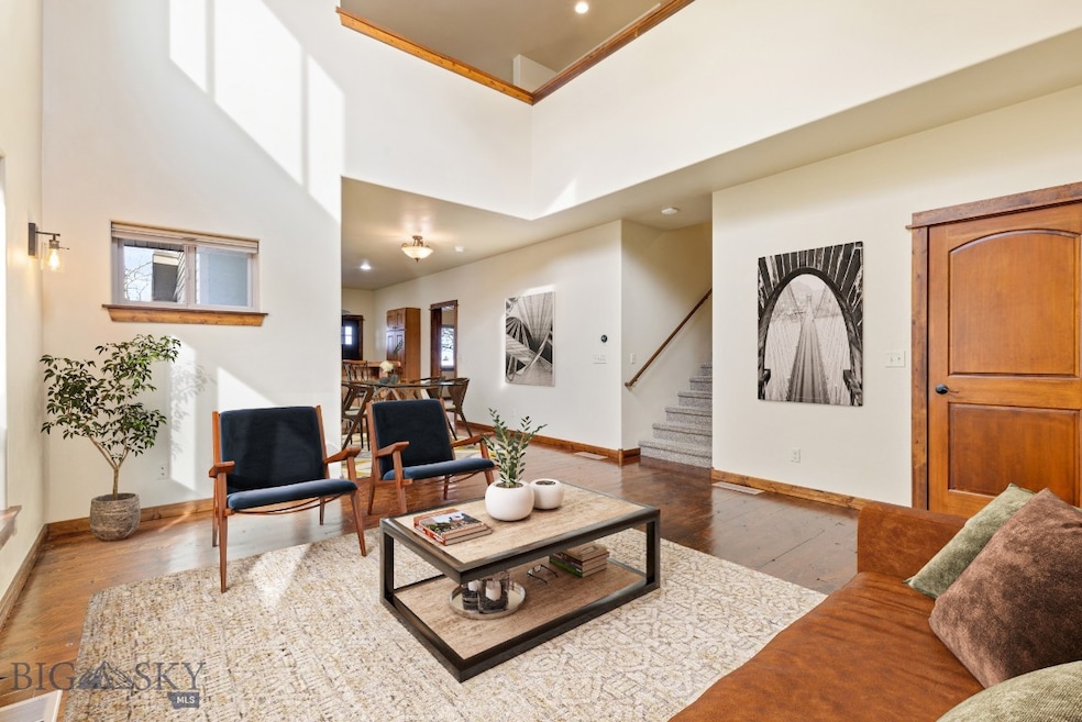 Virtually staged living room