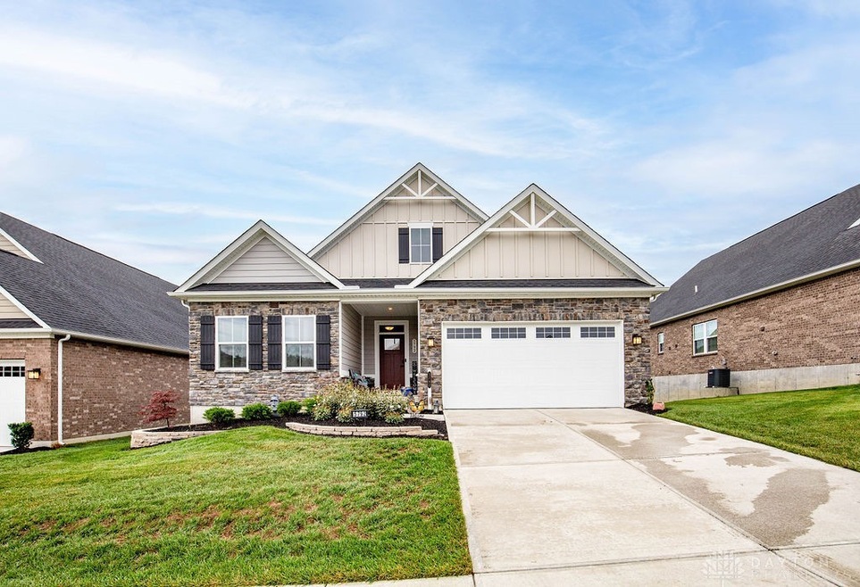 5792 Treeside Dr, Liberty Township, OH 45044 - photo 1