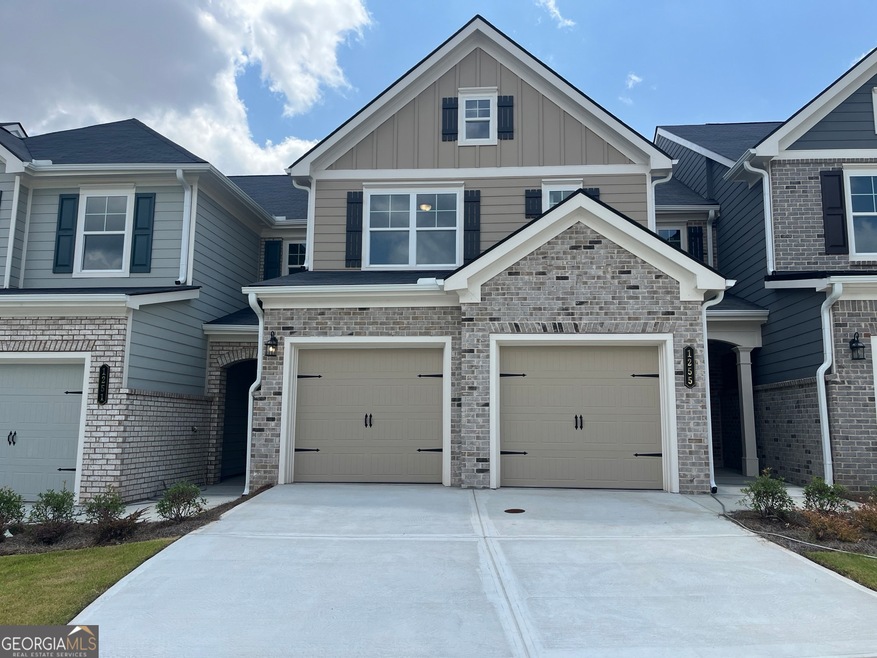 FRONT ELEVATION PHOTO:  DYLAN II