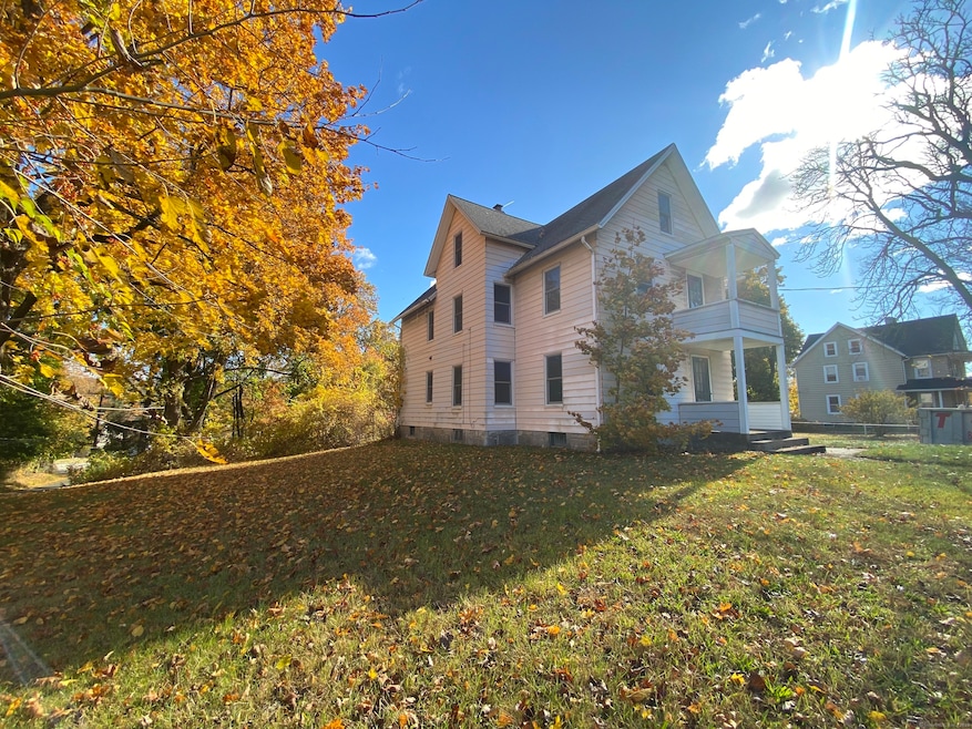 Under Contract $239,900