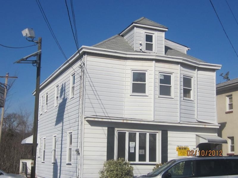 520 Mcbride Ave, Woodland Park, NJ 07424 - photo 1